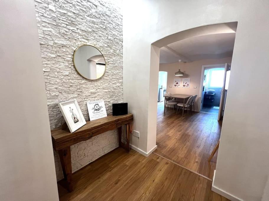 Apartmán La Casa Del Papa Bari Exteriér fotografie