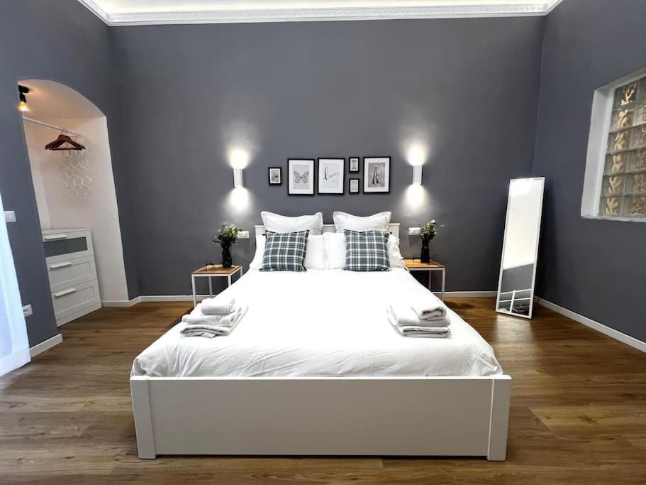 Apartmán La Casa Del Papa Bari Exteriér fotografie